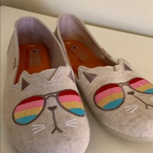 BOBS from Sketchers. Slip on Kool Kat Shoes.